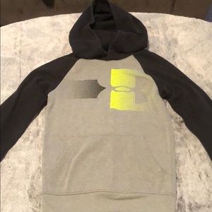 Boys Under Armour Sweatshirt Hoodie